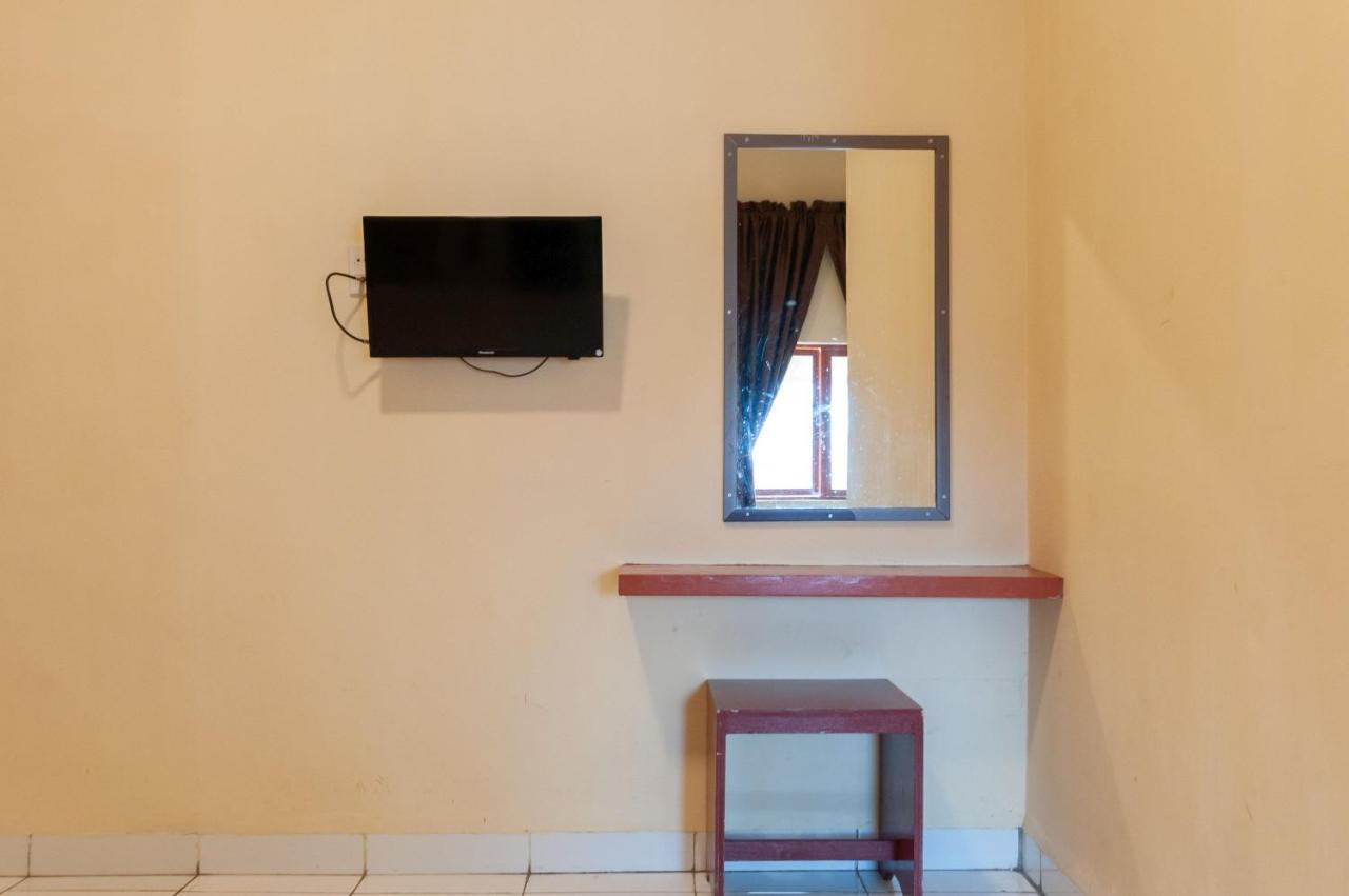 Urbanview Hotel Syariah Residence Medan By Reddoorz Εξωτερικό φωτογραφία